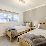 3 Bed In Oc-b34152 * Baycliff